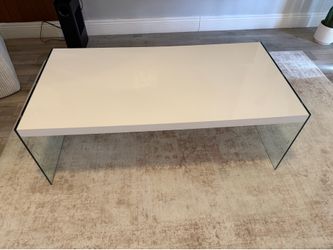 Cofee table rana Forniture look new