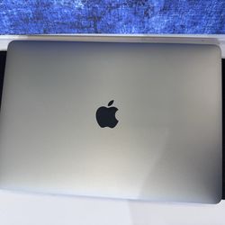 MacBook Pro 13” M1 256GB
