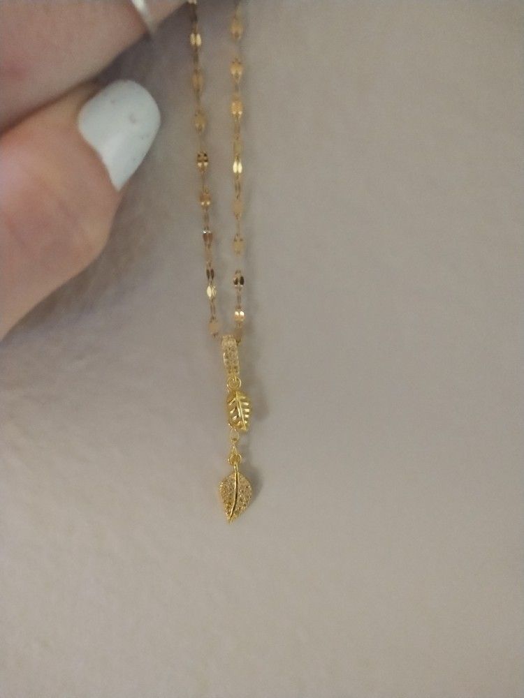 Unique Gold/Silver Necklace. Leafs With Small Diamond Accents
