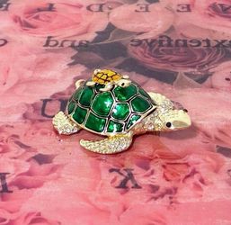 Turtle Trinket Box with Baby Turtle