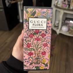 Gucci Flora Perfume