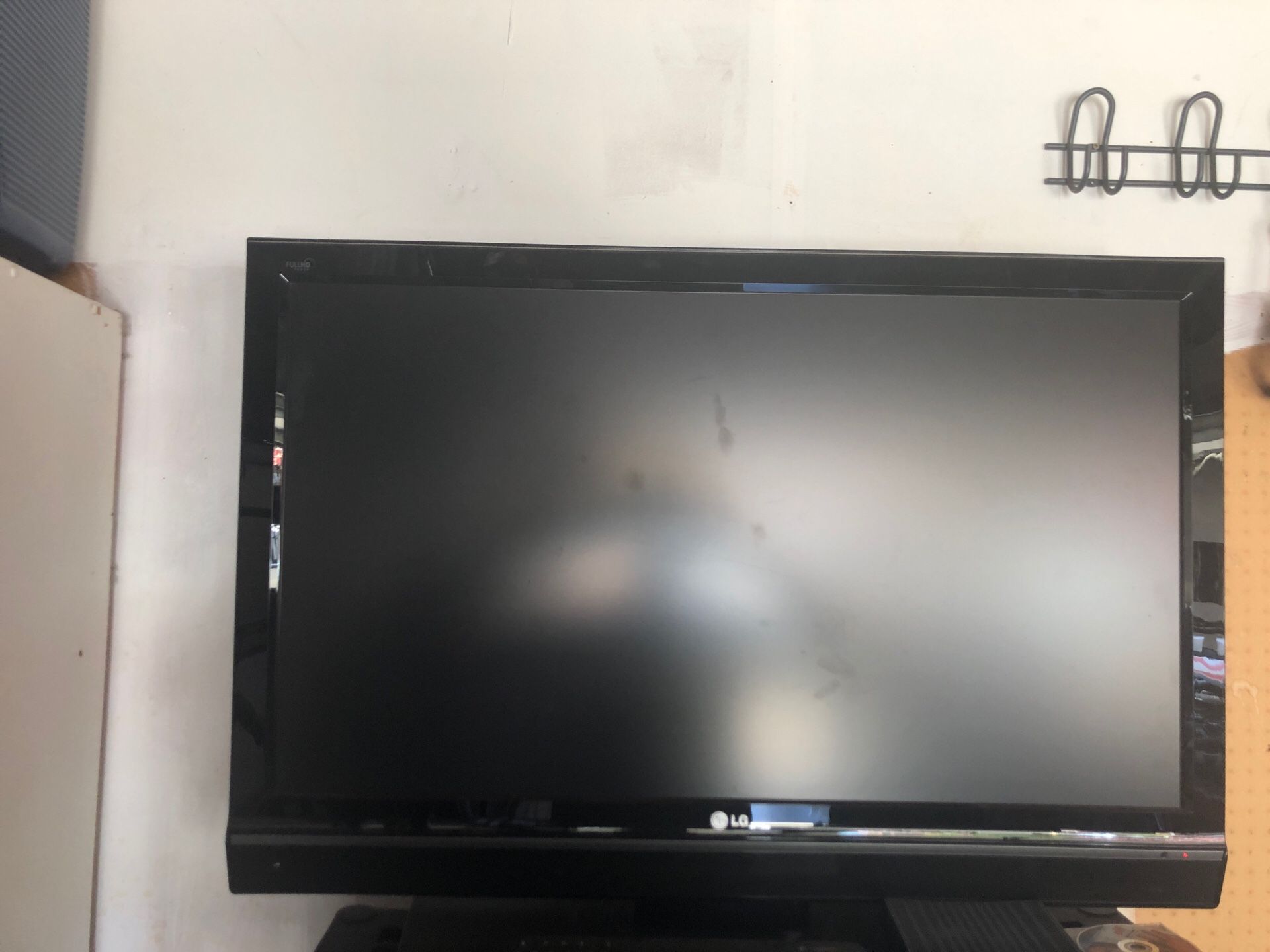 42” LG flat screen tv.