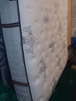Stearns Foster King mattress