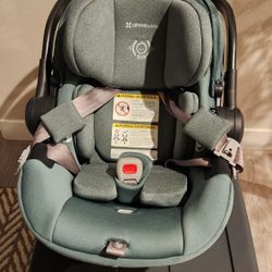 UPPAbaby Aria Lightweight Infant Car Seat - Gwen (Green)