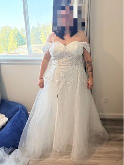 Size 22 ivory wedding dress