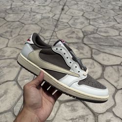 Jordan 1 Low Travis Scott "reverse Mocha "