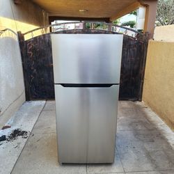 3MONTHS WARRANTY 30X30X66 🛑INSIGNIA FRIDGE 18CUFT SILVER 