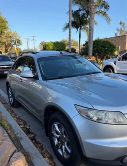 2004 Infiniti Fx35