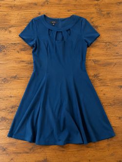 Teal Short-Sleeve Midi Dress