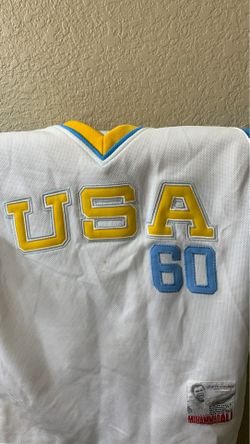 Platinum fibula Muhammad Ali Boxing Jersey. Size small. Signed by Sugar Shane Moseley.$40..Obo.