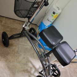 Rolling Leg Scooter