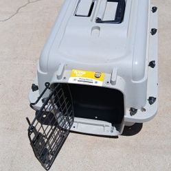 Pet Kennel