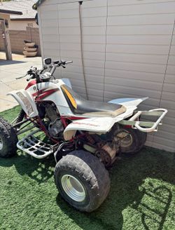 Yamaha Raptor 660R