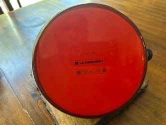 Le Creuset 1.7 Qt Red Enameled Pot