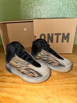 Kids Yeezys