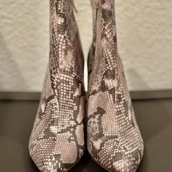 Carlos By Carlos Santana Women’s Tibbie Animal Print Ankle Boots