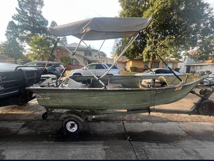 12 Ft Valco Aluminum Fishing Boat