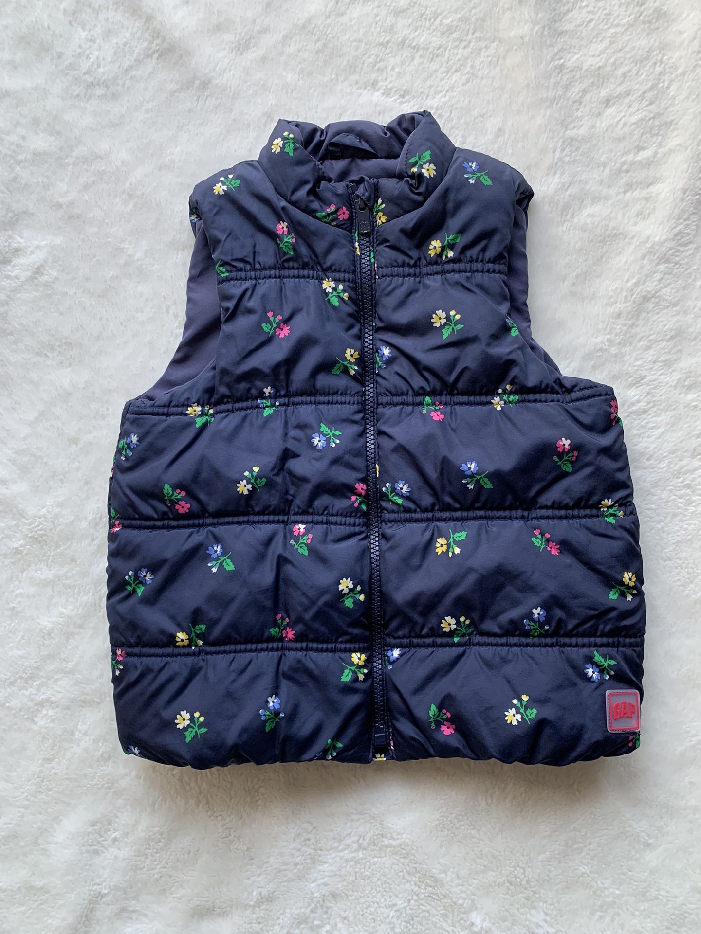 Size:5T GAP Vest For Toddler Girl