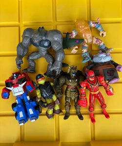 Action Figure Lot With Ninja Turtles