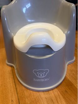 BabyBjörn Smart Potty Chair – Gray/White