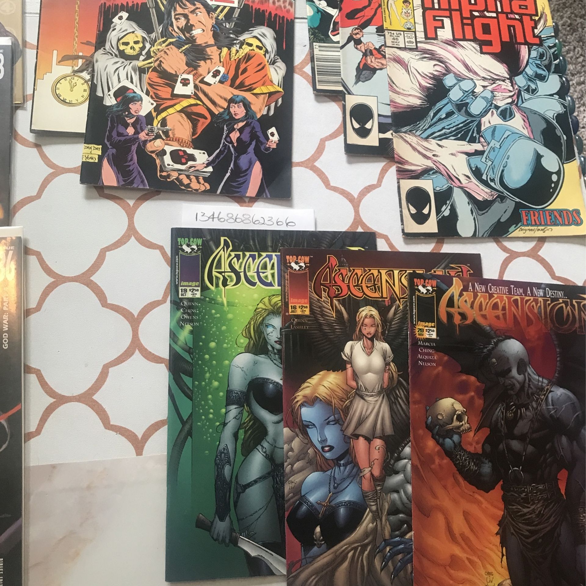 π₯14 COMIC BOOK BUNDLE IS UP FOR SALE!! Includes 6 MARVEL COMICS 6 ULTIMATE FANTASTIC FOUR #33-38 -GOD WAR: PART 1-6!! π₯