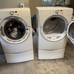 Whirlpool  Washer And Dryer 