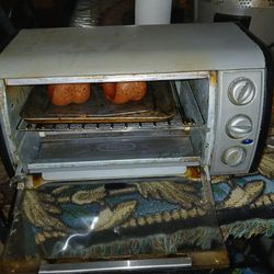 BELLA Mini Oven
