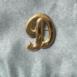 Vintage Letter “D” Cursive Script Initial Pin Brooch monogram Gold Tone