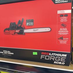 Milwaukee M18 20inch Dual Battery Chainsaw Kit