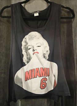 Miami Heat Marilyn Monroe Basketball #6 Lebron James Shirt,