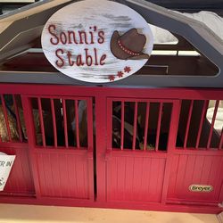 Breyer Horse Stable/Barn, Toys,