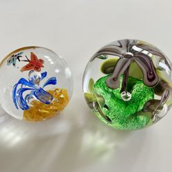 2- Art Glass Paperweights Larger One By Adam Jablonski Purple Flower Controlled Bubble Signed. Smaller Unsigned   Sold As A Set