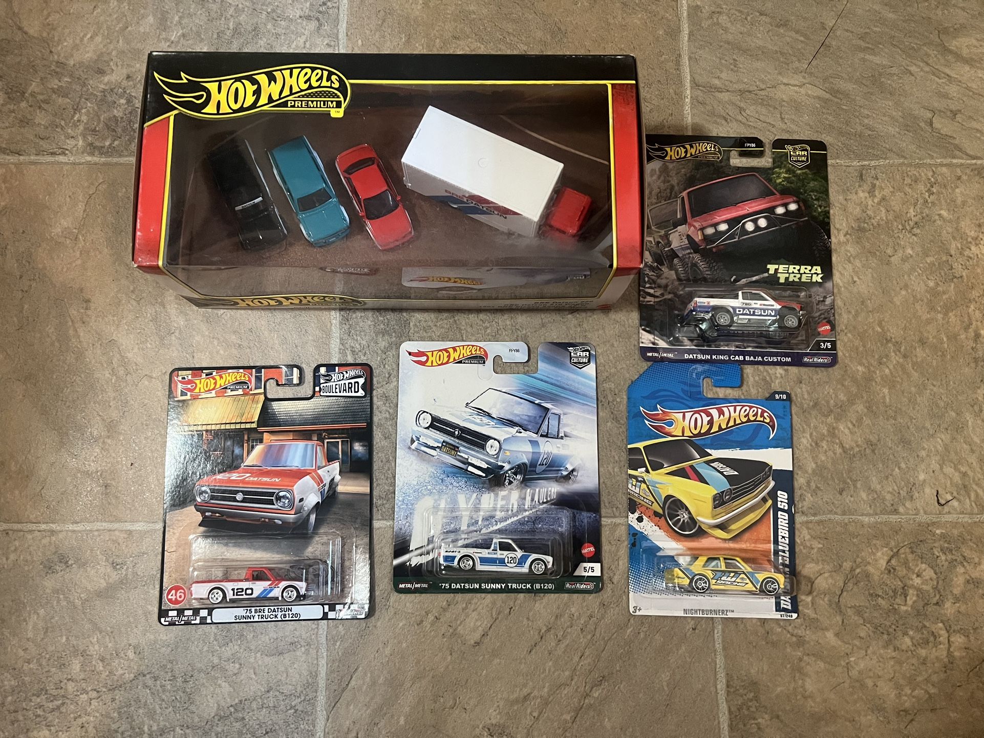 Hot Wheels Datsun