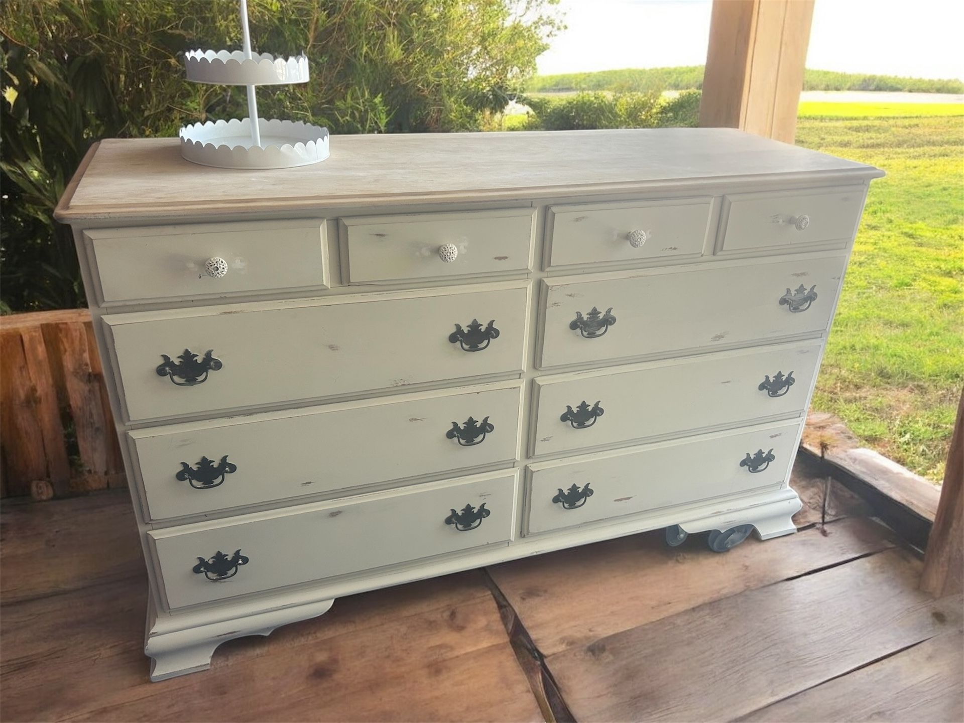 Solid Vintage Dresser,tv Console Or Etc