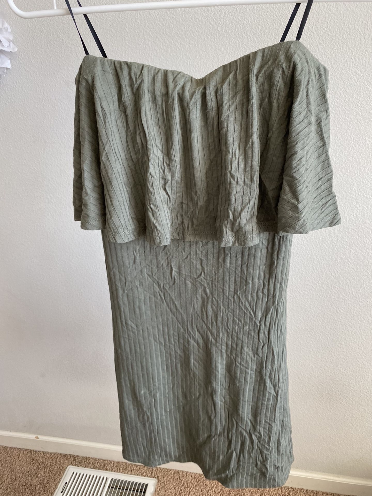 Short dress