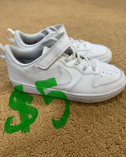 Boys Nike Shoes - Court Vision