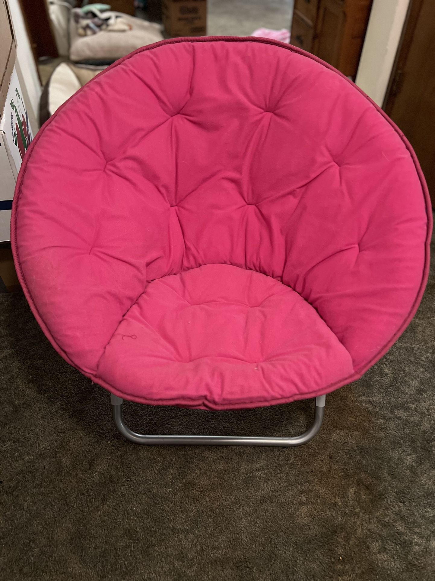 New Pink Folding  Saucer Chair