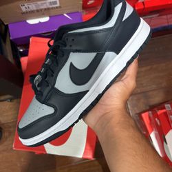 Nik dunk Low Georgetown