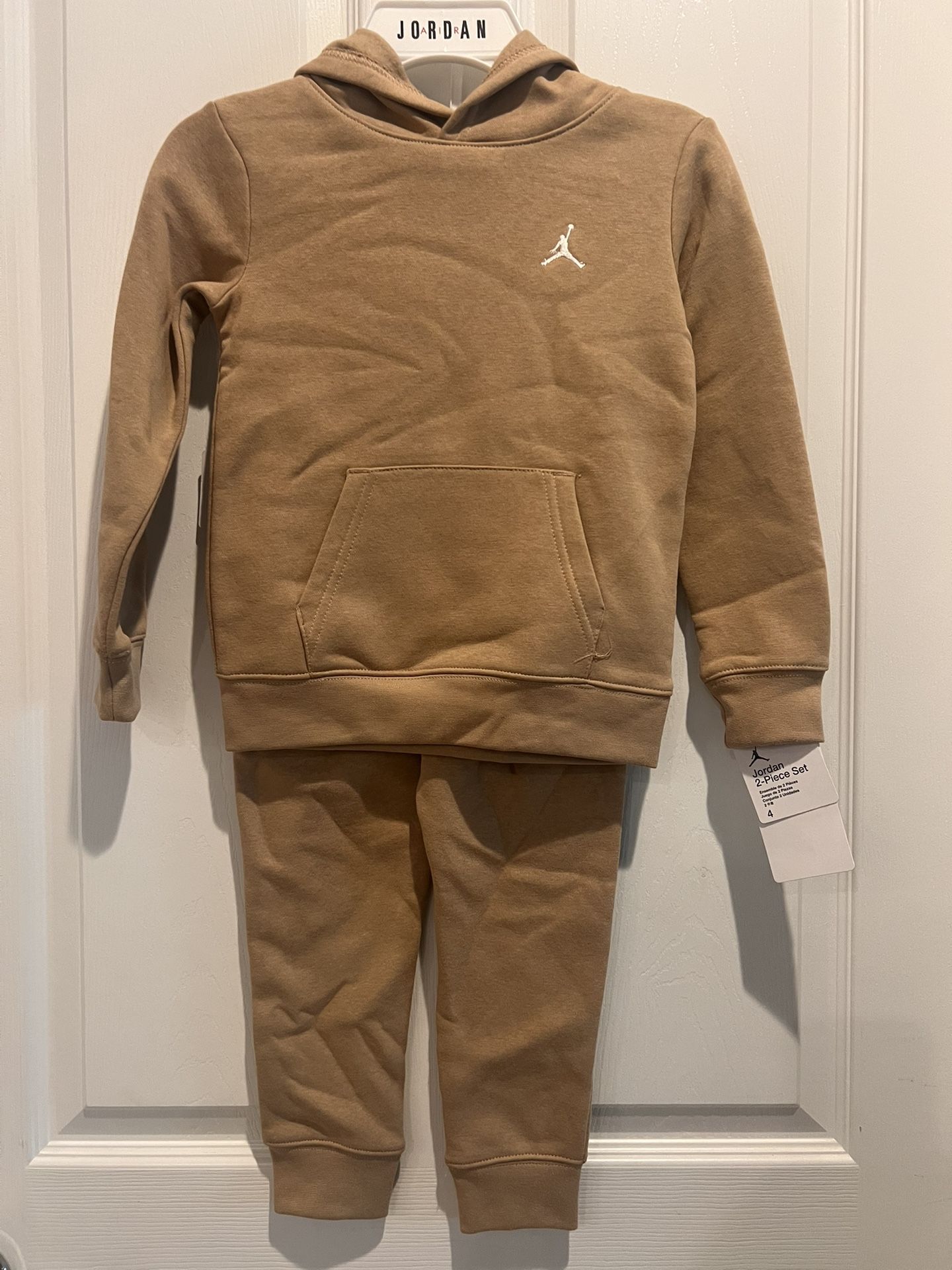 New Jordan 2-pc Set Size 4 Sweatshirt & Matching jogger