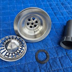 Chrome sink strainer