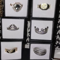 New Beautiful Rigs Size 8 $20 Each