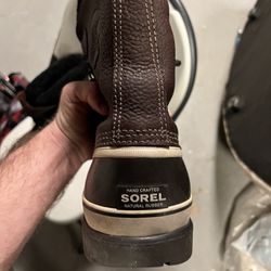 Sorel Caribou snow boots 