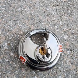 Padlock 