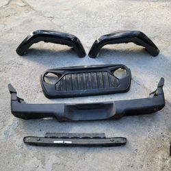 Jeep Wrangler JL Angry Grille, Rear Fenders, Rear Bumper 2018-2026