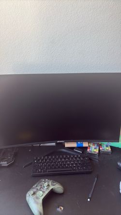 240 fps 27in curved gaming monitor