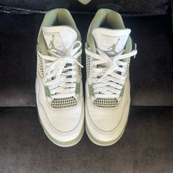 Jordan 4 Seafoam