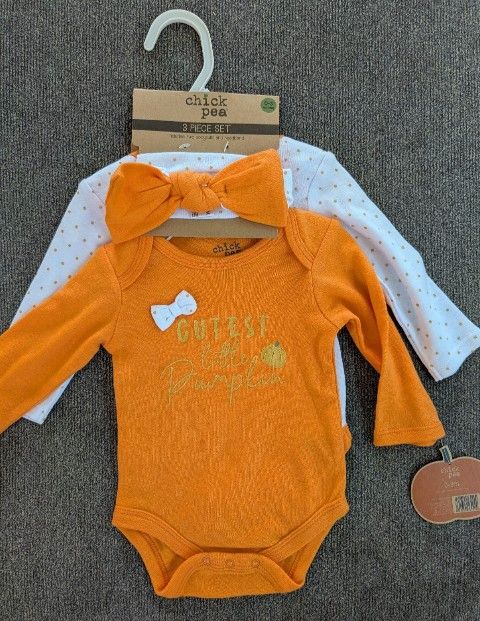 Chick Pea 3-Piece Baby Girl Halloween Onesie Set Size 0-3 Months NWT