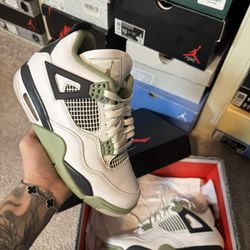 Air Jordan 4 Retro ‘Seafoam’