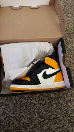 Jordan 1 taxi toddler size 7 bnib