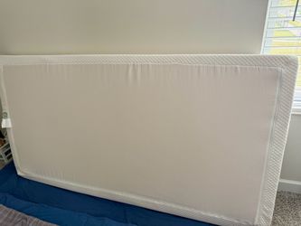 Memory foam mattress 3x7ft for sale